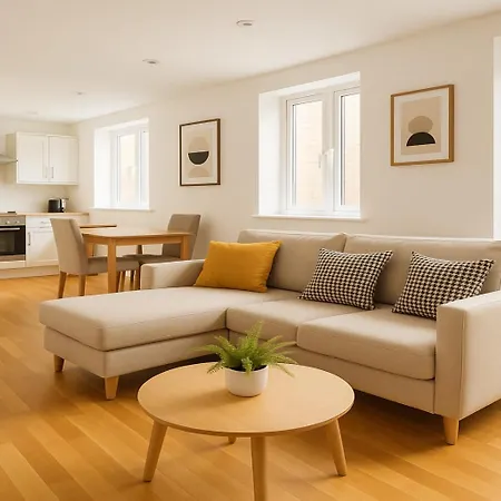 2 Bed Apartment In Battersea